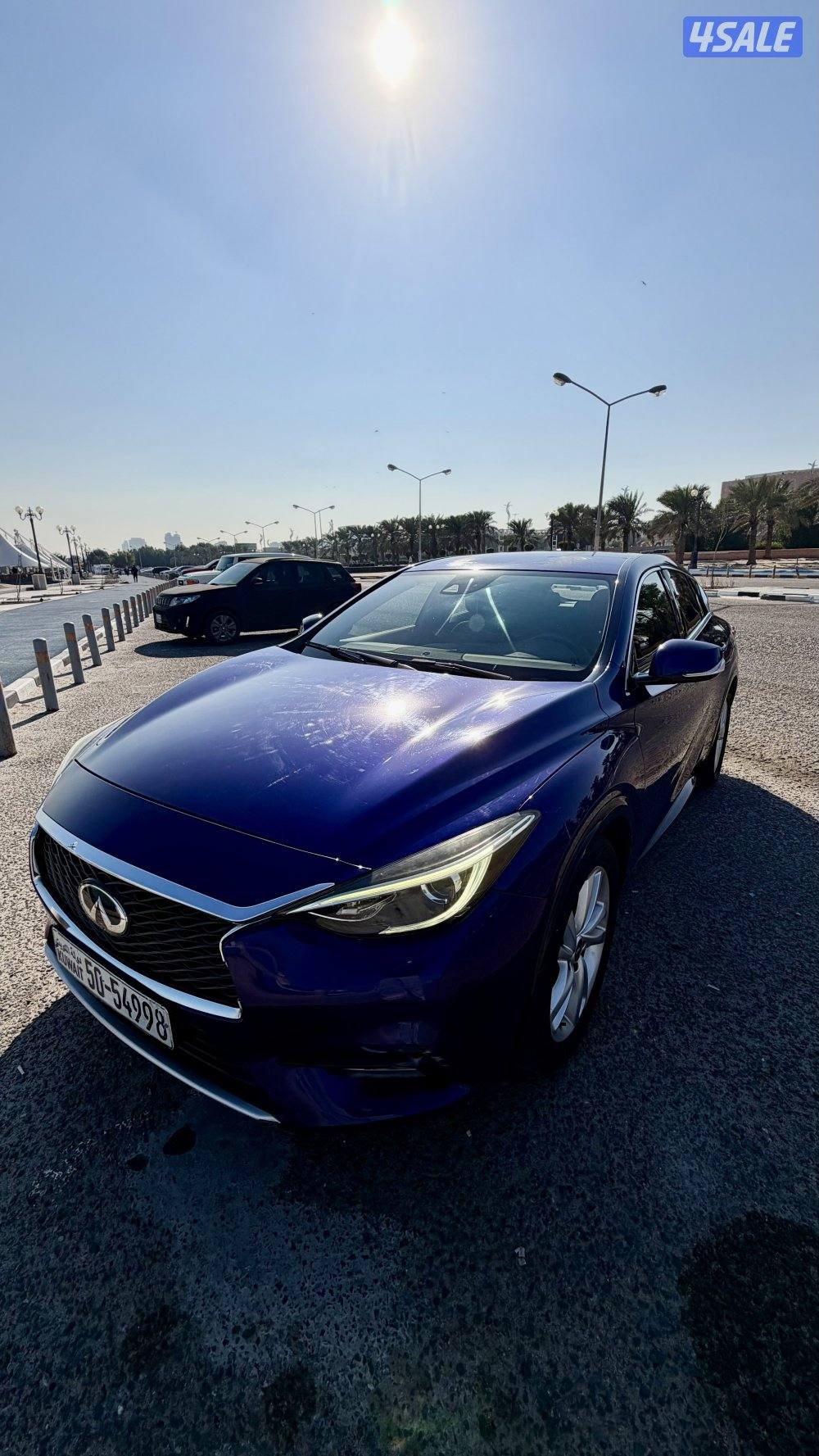 للبيع Q30 20192