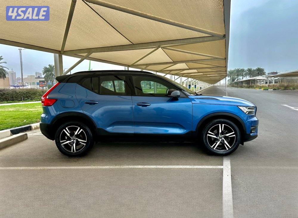 فولفو XC40 - الموديل:2020 - العداد:1627