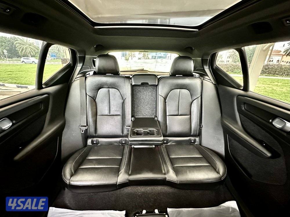 فولفو XC40 - الموديل:2020 - العداد:16211