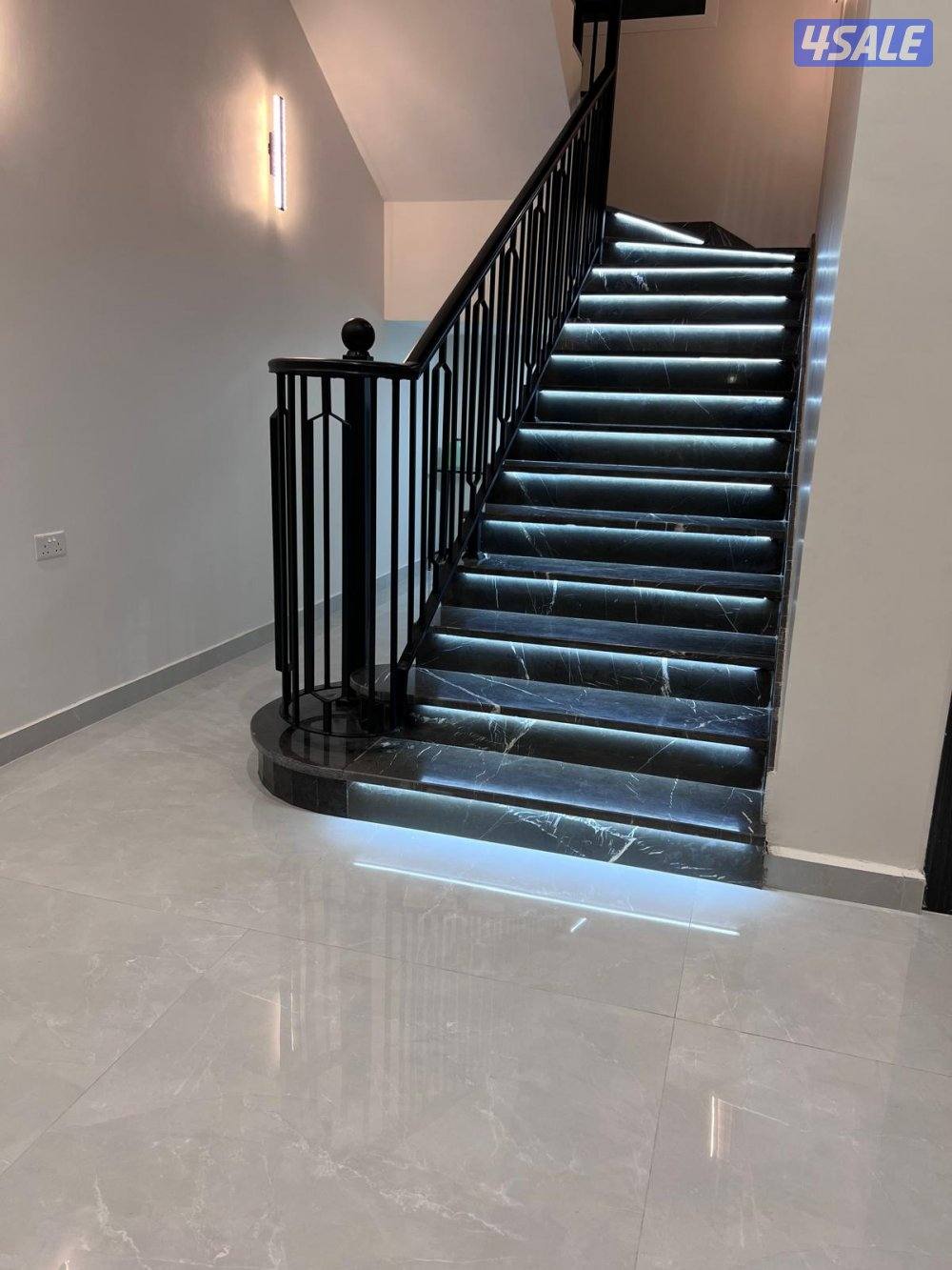 فني كهربائي باكستاني4