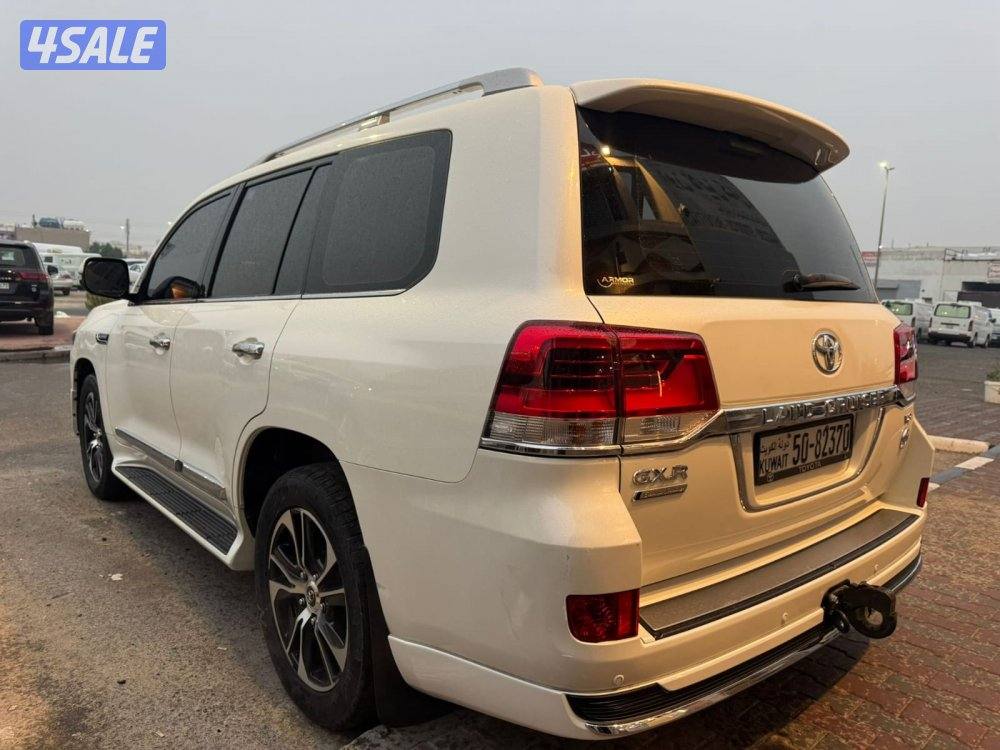 لاند كروز GX.R V8 تورنق ٢٠٢١ الساير عداد ٢٤٨ ألف شرط الفحص صبغ وكاله5