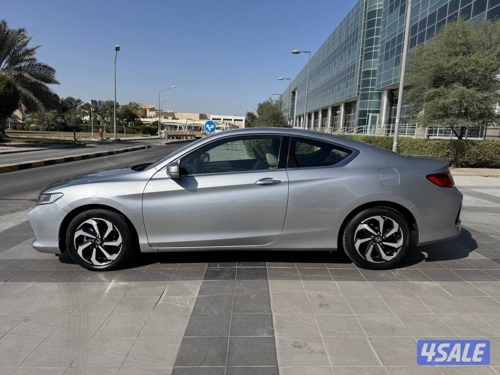 للبيع : هوندا آكورد : موديل 20172