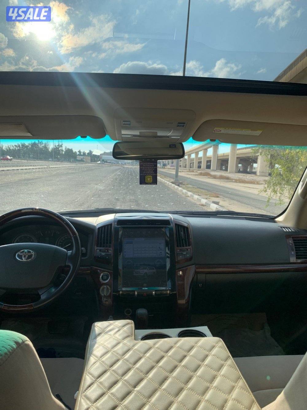 لاندكروزر 2009 GXR.84