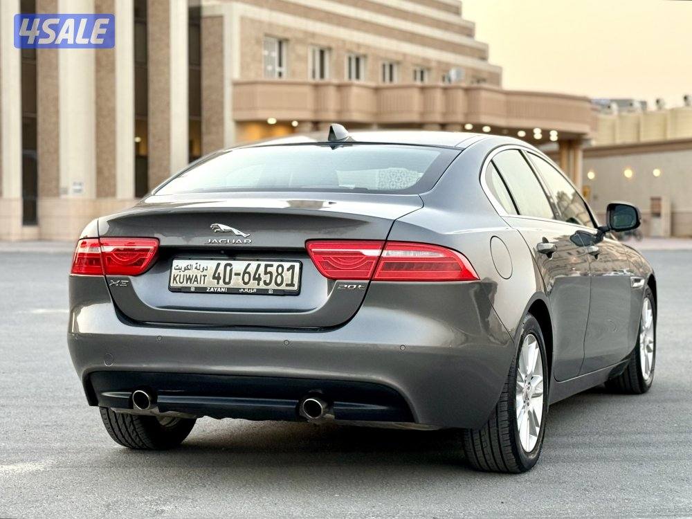 موديل ٢٠١٨ عداد ١١٥ الف فل ابشن بحالة ممتازه سيرفيس منتظم3