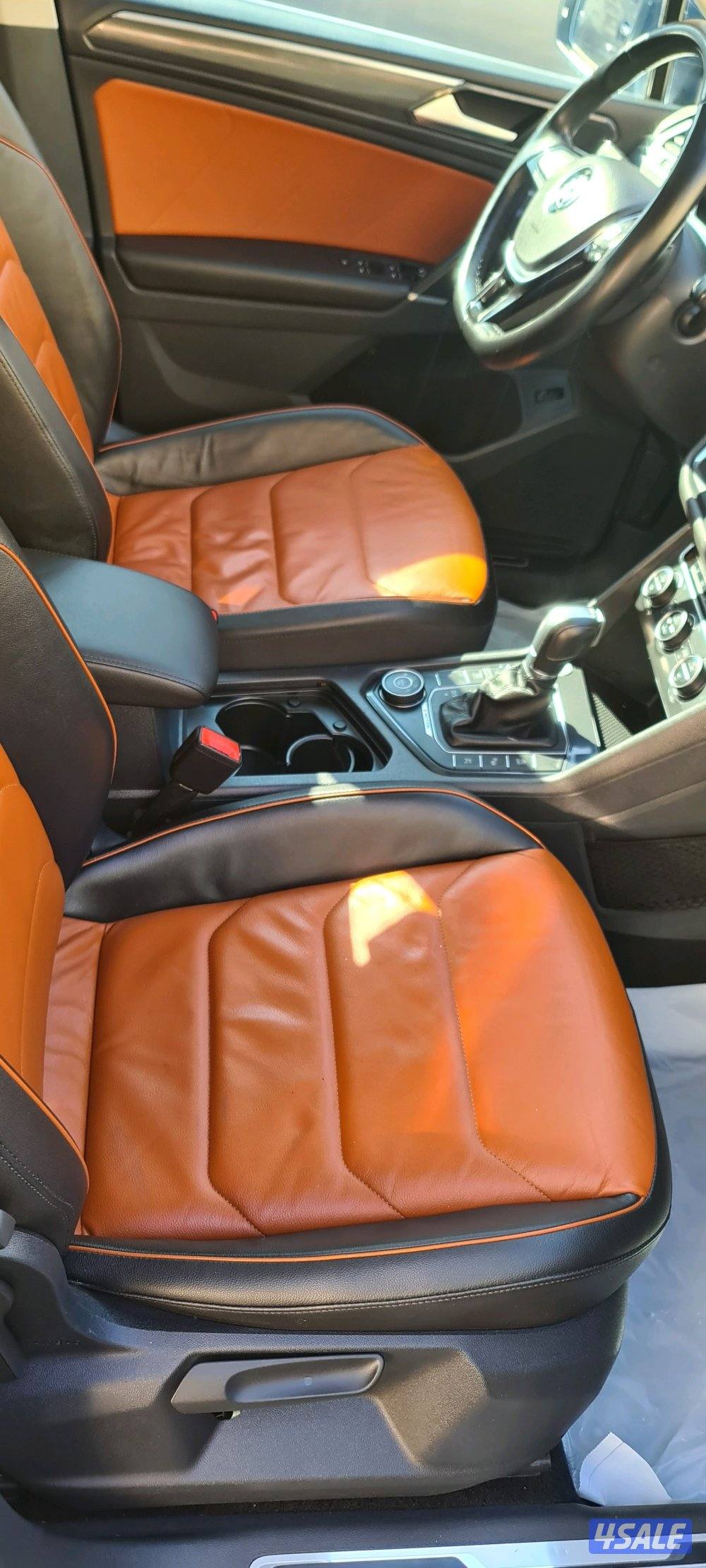 فولكس فاجن تيجوان _ موديل 2018 ( صبغ وكالة) عداد 223 Km8