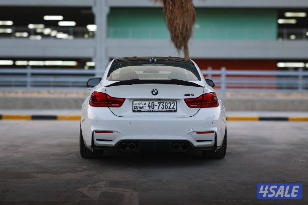 BMW M4 F82 GCC Spec5