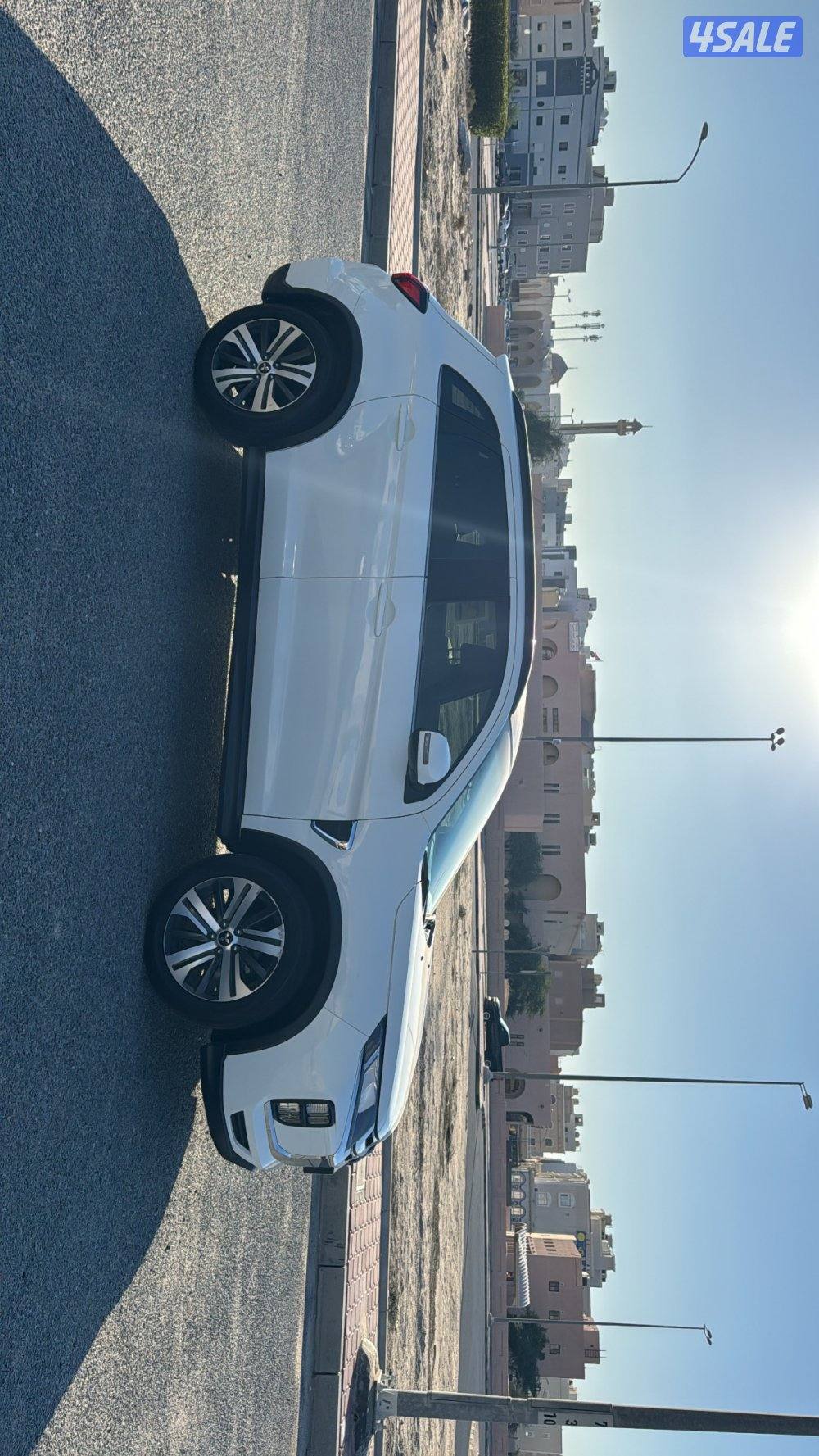 موستبيشي AXS1