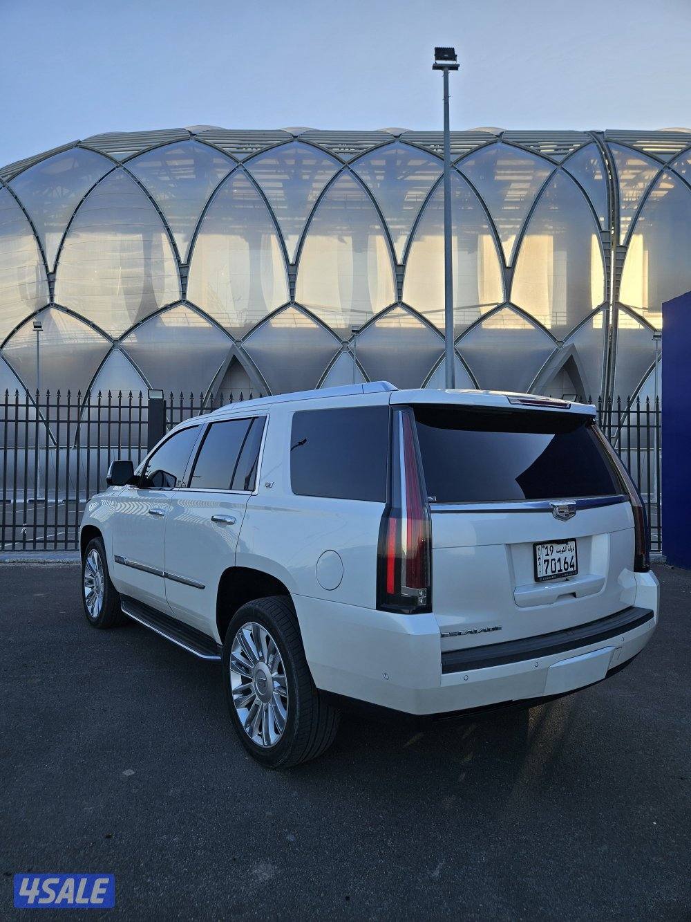 للبيع اسكاليد 20173