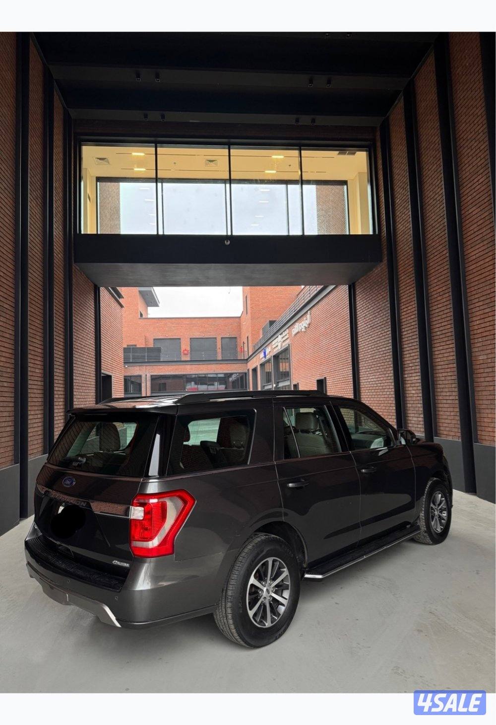 للبيع اكسبديشن 2018 بحالة الوكالة بيعة سريعة5