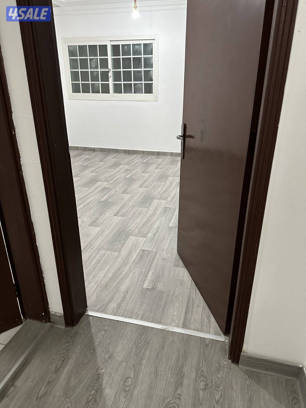 باركيه رول لزق2