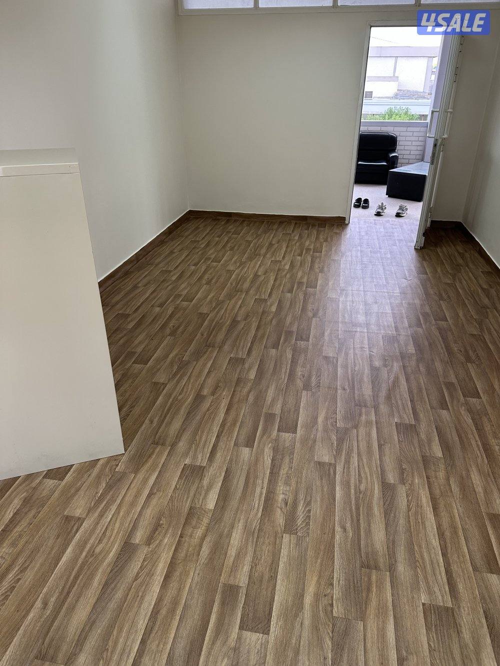 باركيه رول لزق3