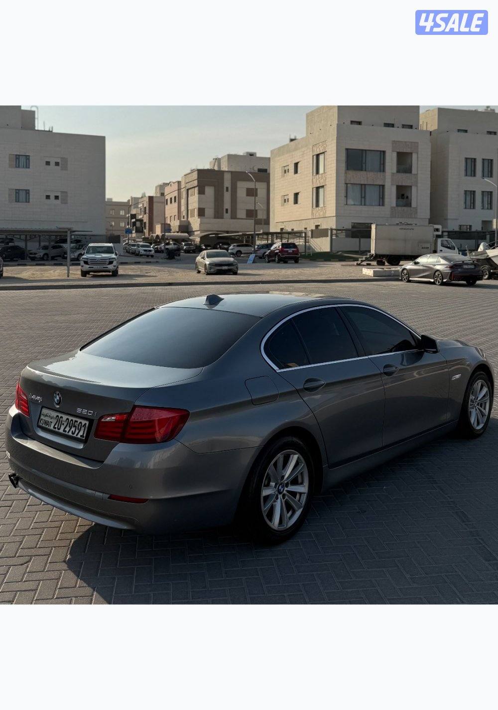 BMW 520i-2013-ممشى 101 الف3