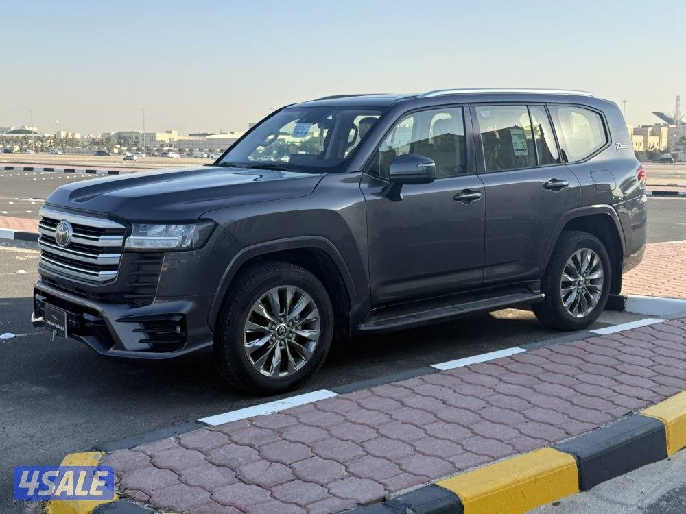 للبيع لاند كروزر2022 GXR أيرو إس صبغ الوكاله4