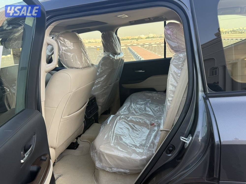 للبيع لاند كروزر2022 GXR أيرو إس صبغ الوكاله7