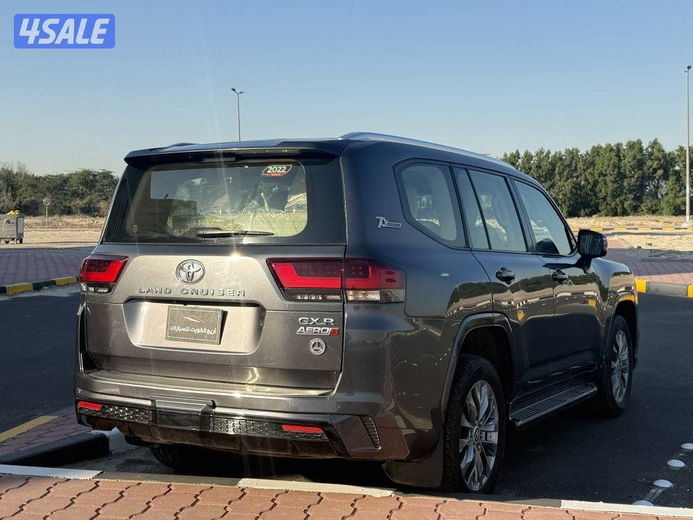 للبيع لاند كروزر2022 GXR أيرو إس صبغ الوكاله8
