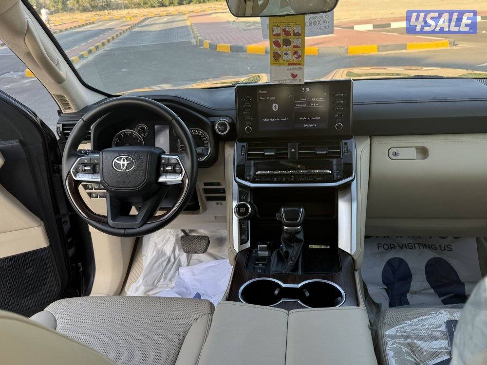 للبيع لاند كروزر2022 GXR أيرو إس صبغ الوكاله10
