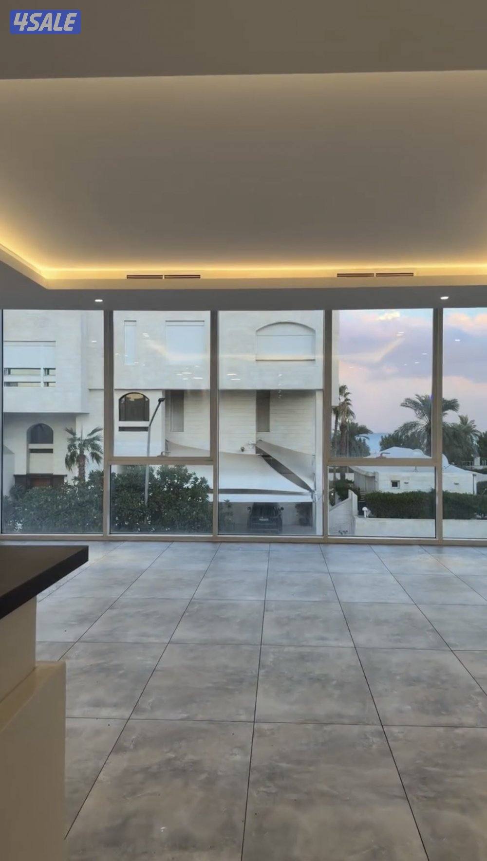 3-Master Bedroom Apartment with Balcony9