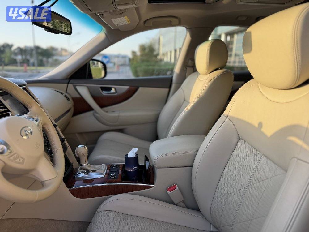 للبيع : آنفنتي QX 70 : موديل 2015 : عداد 99 الف كم7