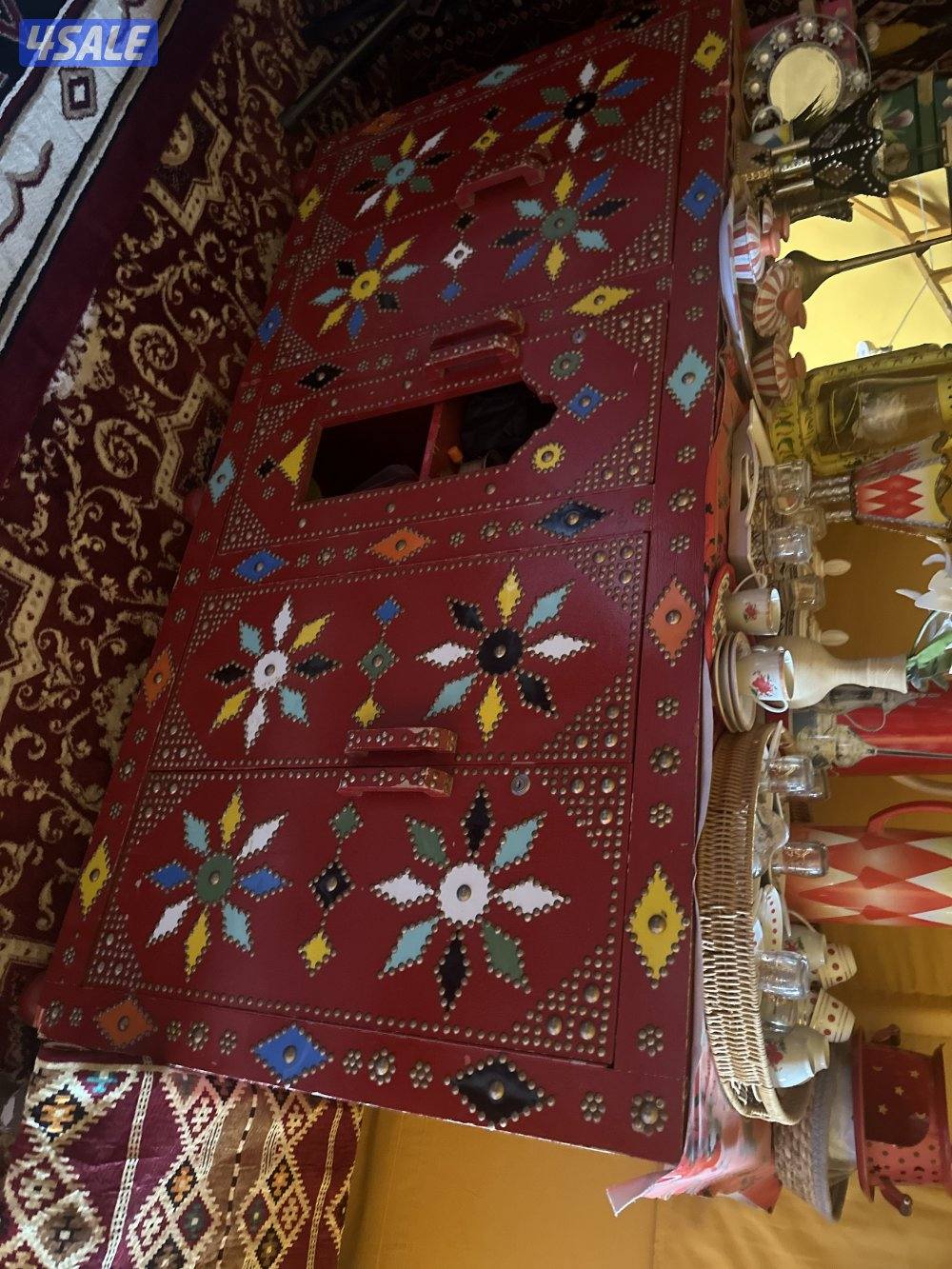 خيمة البصمان 5*10مع أغراضها كاملة استخدام موسمين ممتازة وفوق الممتاز10