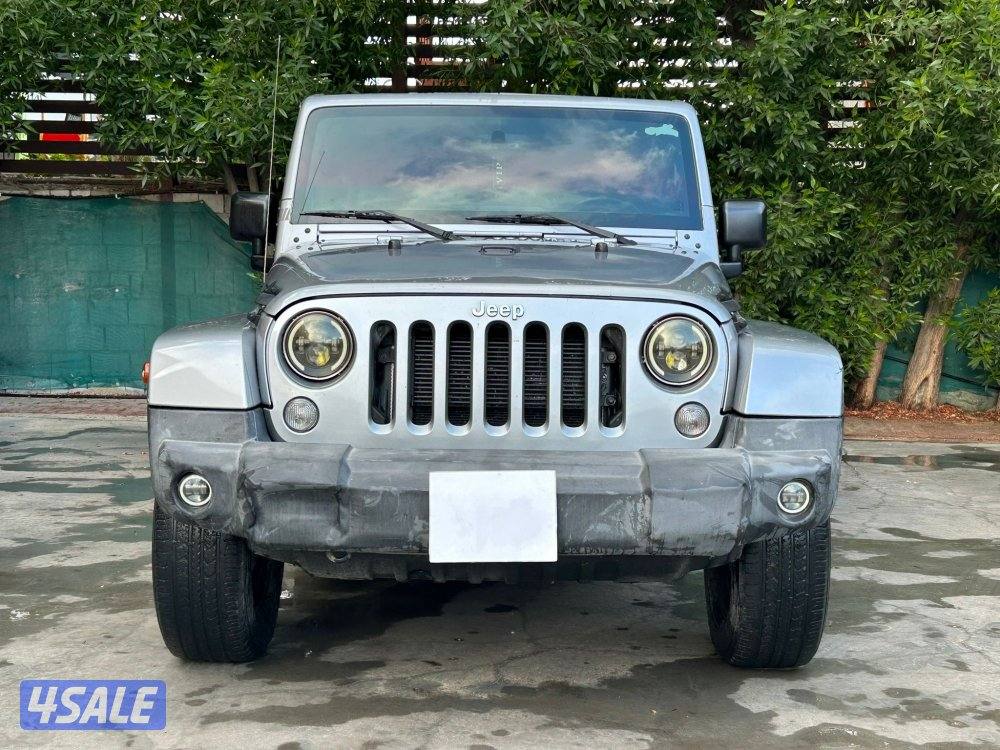 للبيع رانجلر صحارى موديل 2015 صبغ الوكالة2