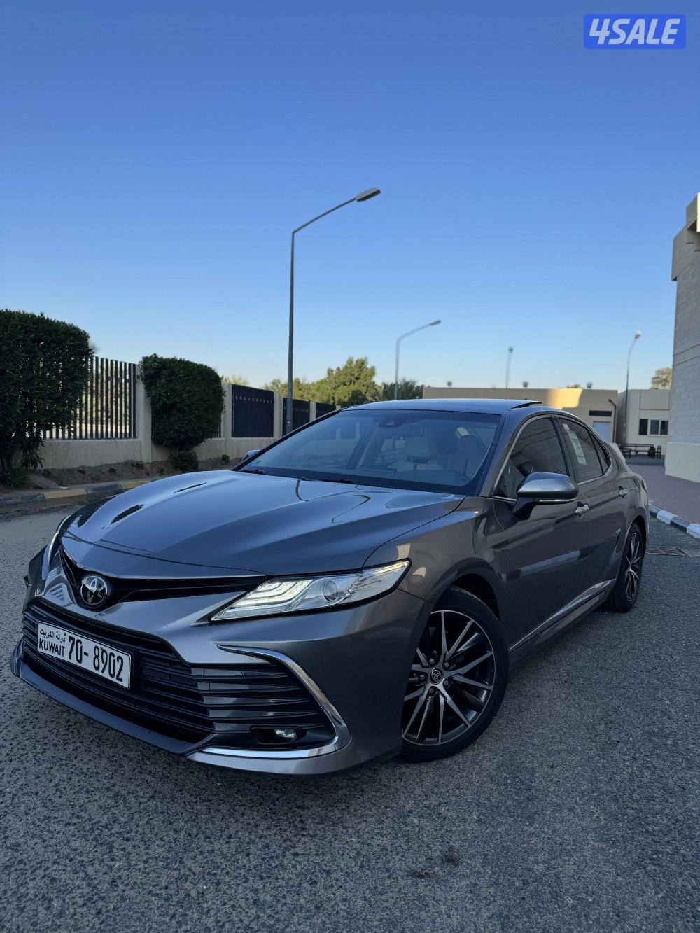 للبيـع كـامـري لـيـمـتـد 2023 بحالة الوكالة0