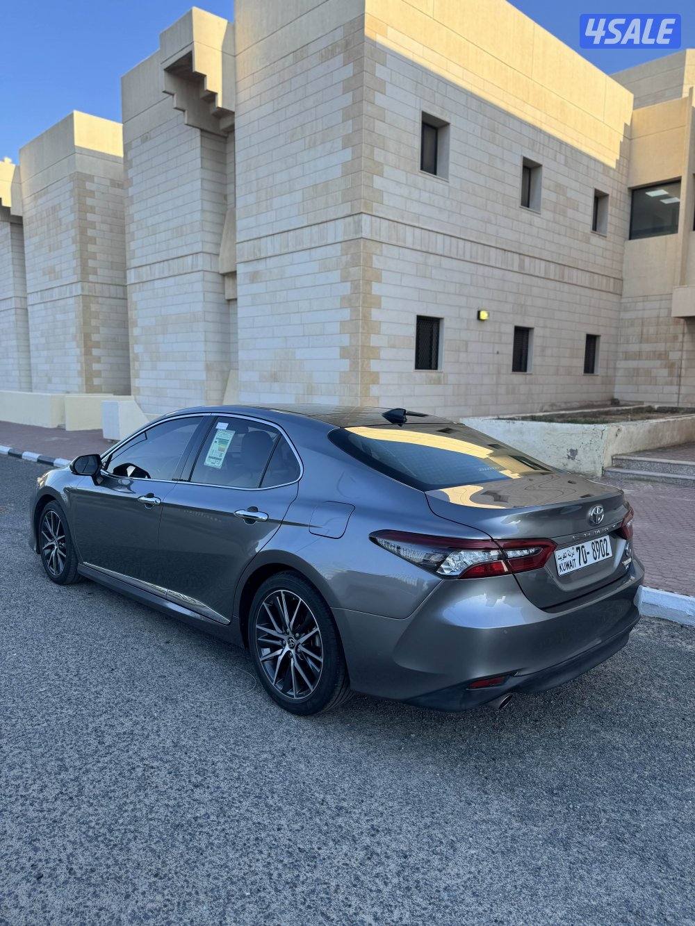 للبيـع كـامـري لـيـمـتـد 2023 بحالة الوكالة2