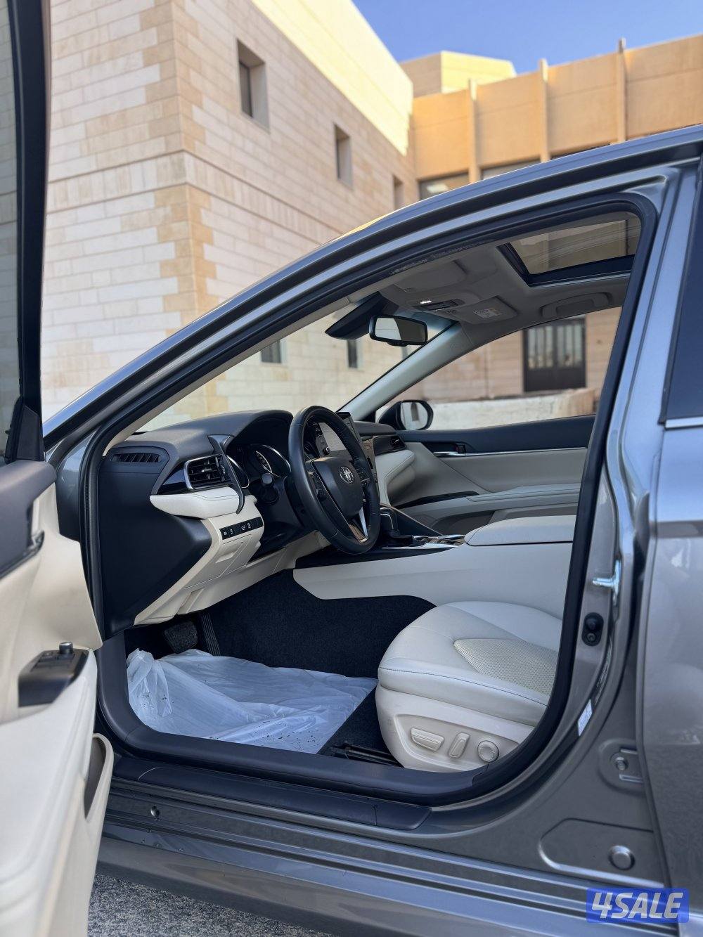 للبيـع كـامـري لـيـمـتـد 2023 بحالة الوكالة7