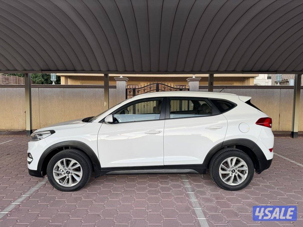 هيونداي توسان 2016 صبغ وكالة بحالة ممتازة5