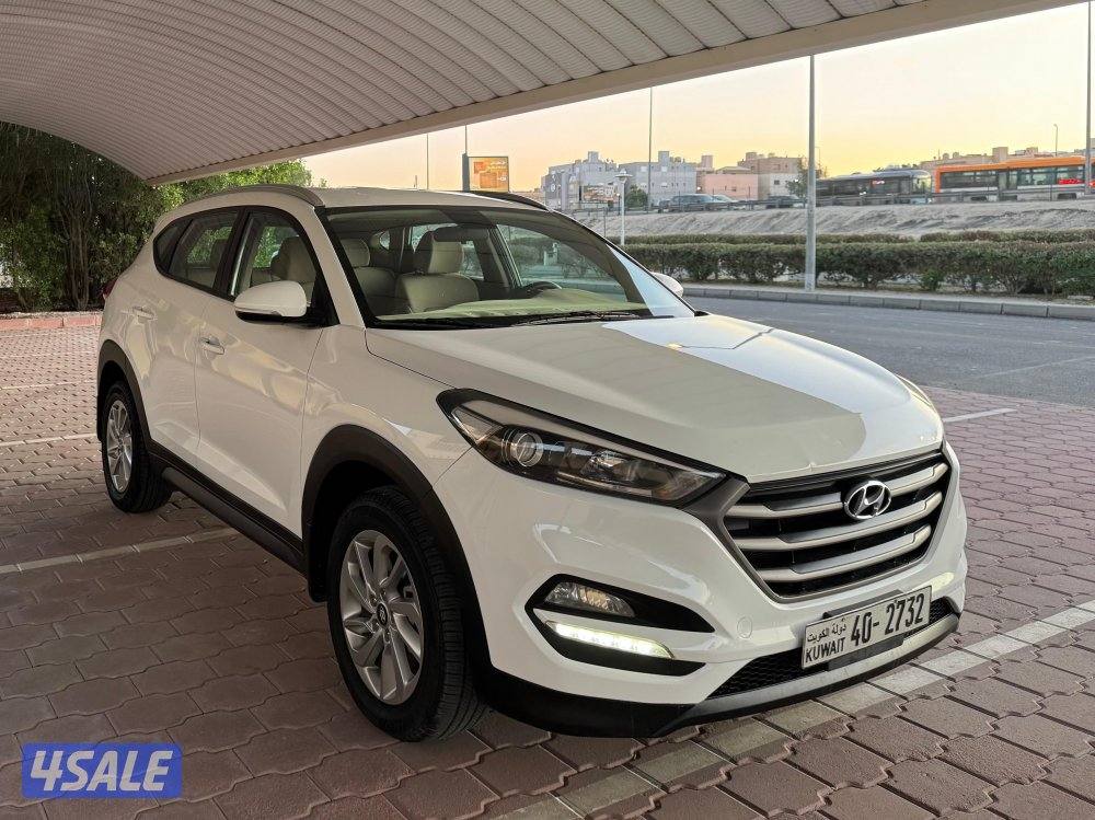 هيونداي توسان 2016 صبغ وكالة بحالة ممتازة1