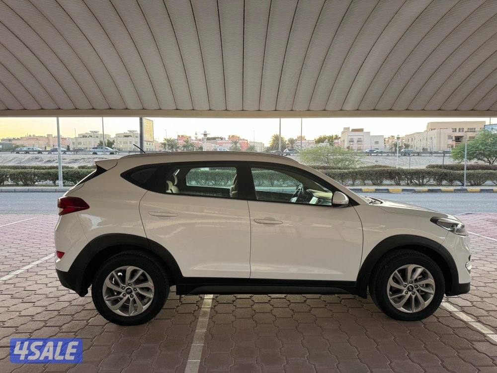 هيونداي توسان 2016 صبغ وكالة بحالة ممتازة6