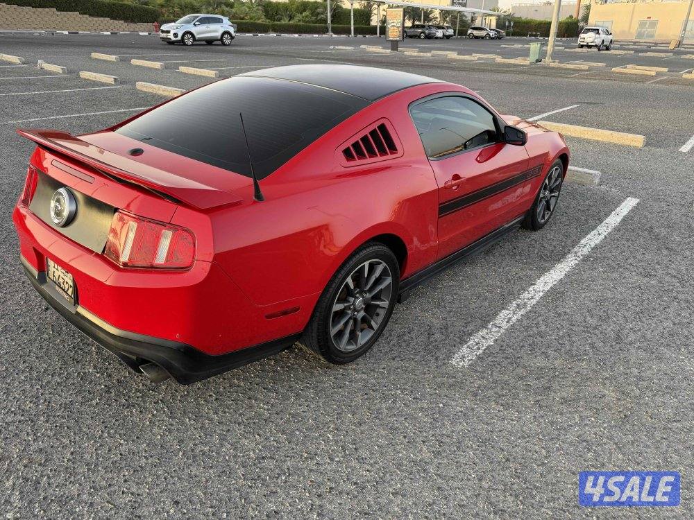 للبيع موستنق 2011 قير عادي سبيشل كالفورنيا CS4