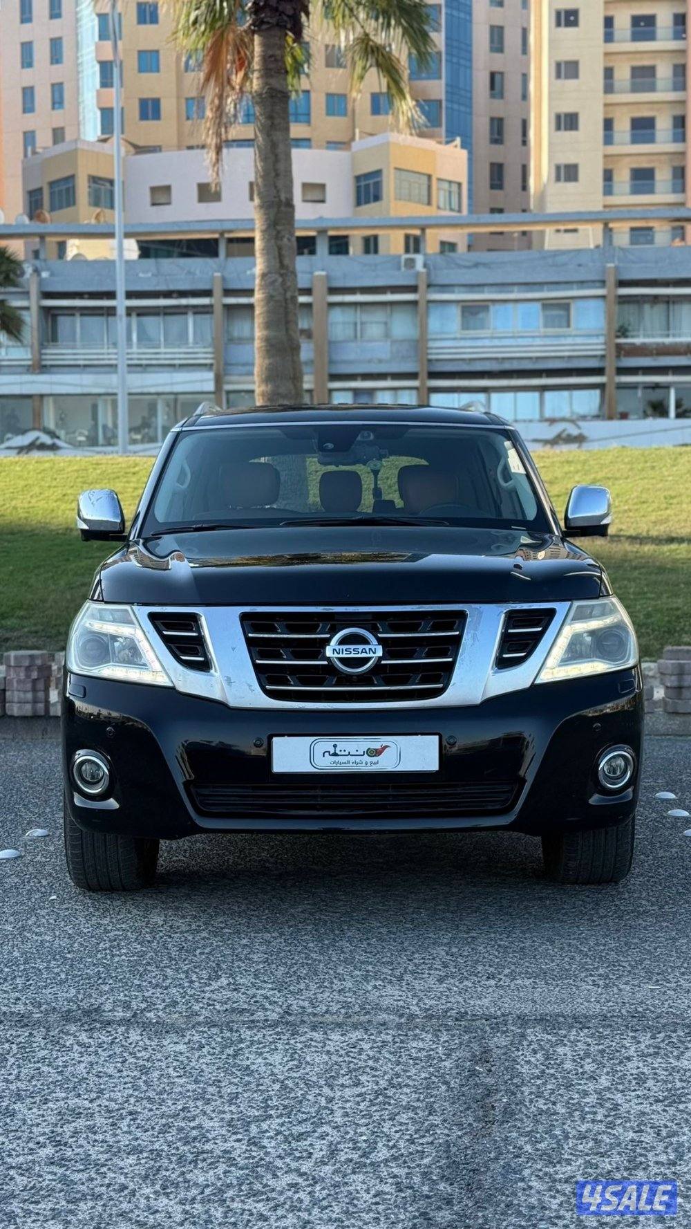 باترول بااتينيوم سيتي موديل 2015 / بحاله ممتازه0