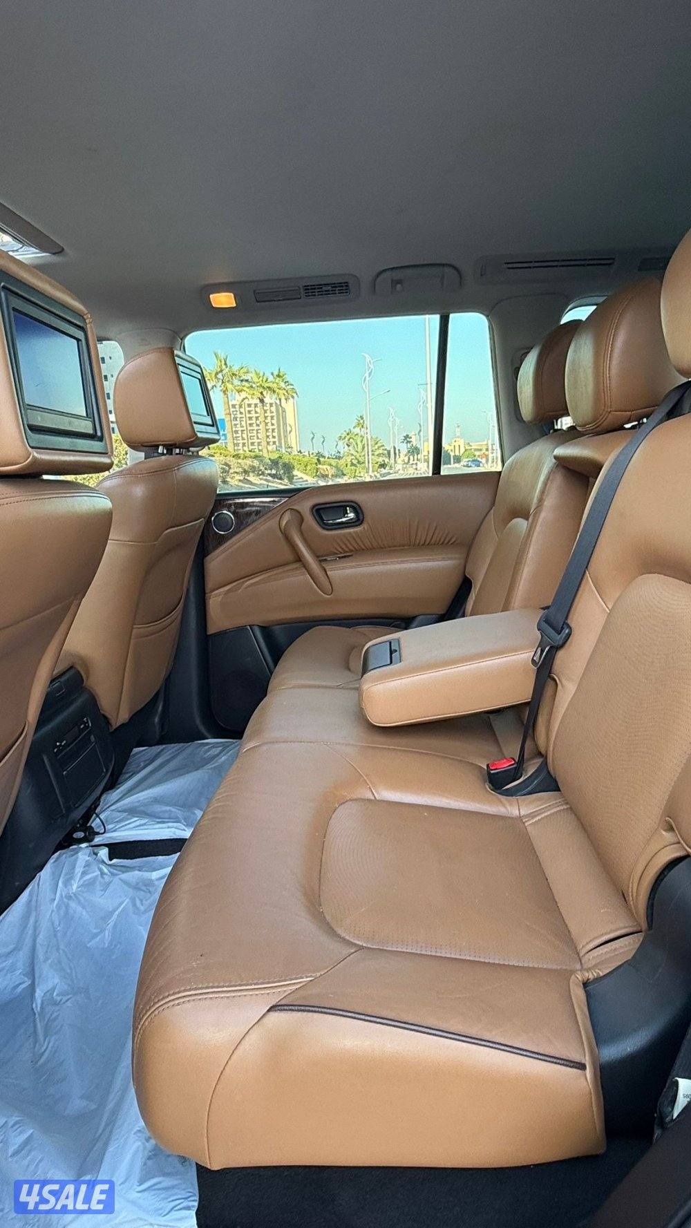 باترول بااتينيوم سيتي موديل 2015 / بحاله ممتازه9