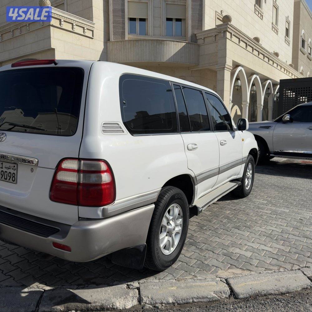 ‏لاندكروزر ساير موديل 2003 المالك الثاني صبغ الوكالة ما عدا قطعتين1