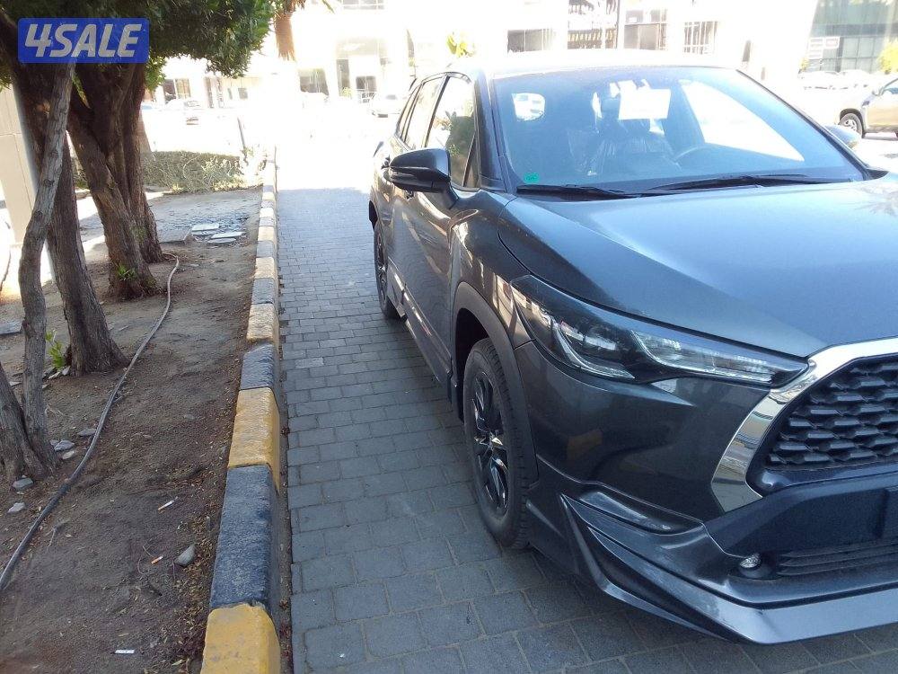 لبيع كرولا كروس 2024 اصفار بيعه سريعه الساير شرط الفحص1