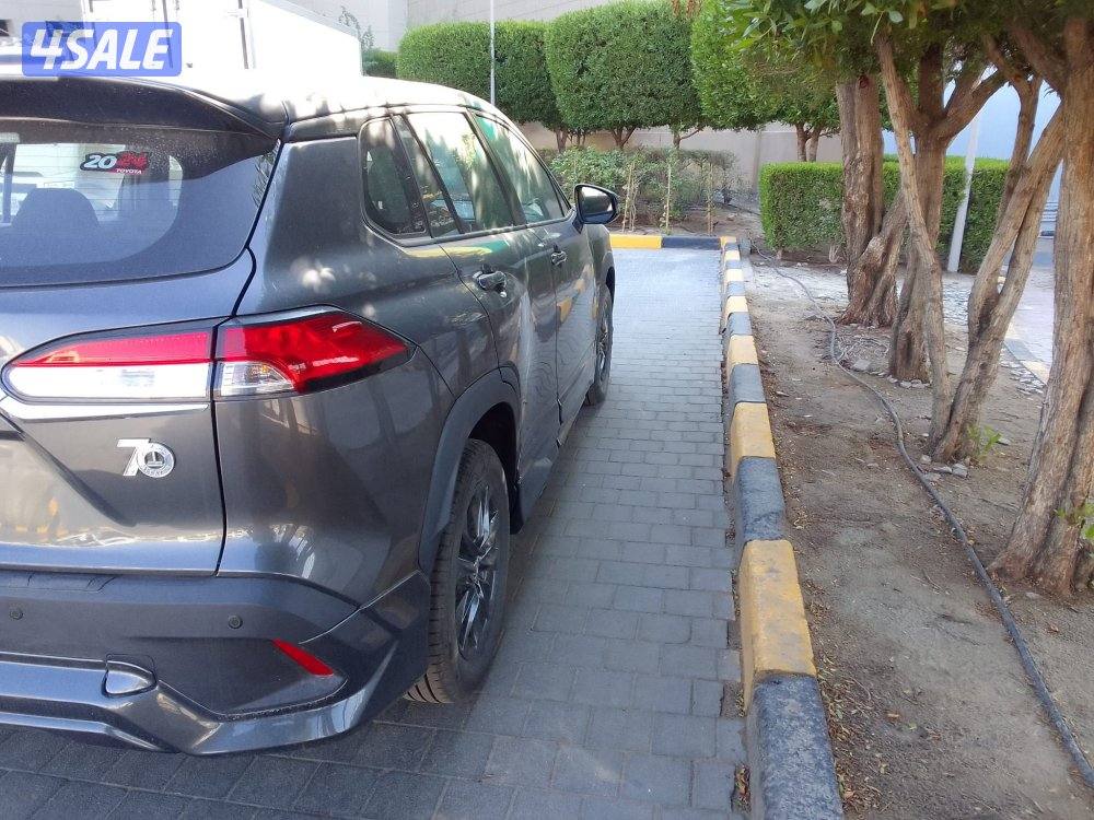 لبيع كرولا كروس 2024 اصفار بيعه سريعه الساير شرط الفحص4