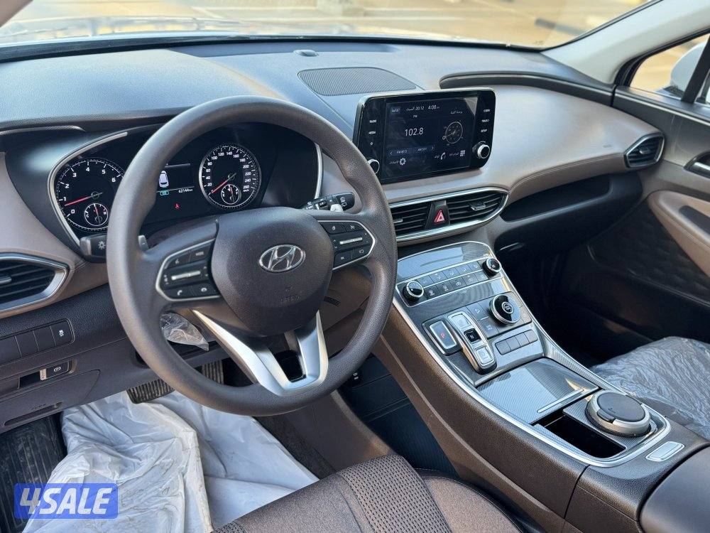 للبيع سنتافي - م 2023 - عداد 62 - كامل مواصفات - بحالة وكالة8