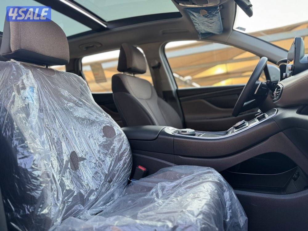 للبيع سنتافي - م 2023 - عداد 62 - كامل مواصفات - بحالة وكالة9