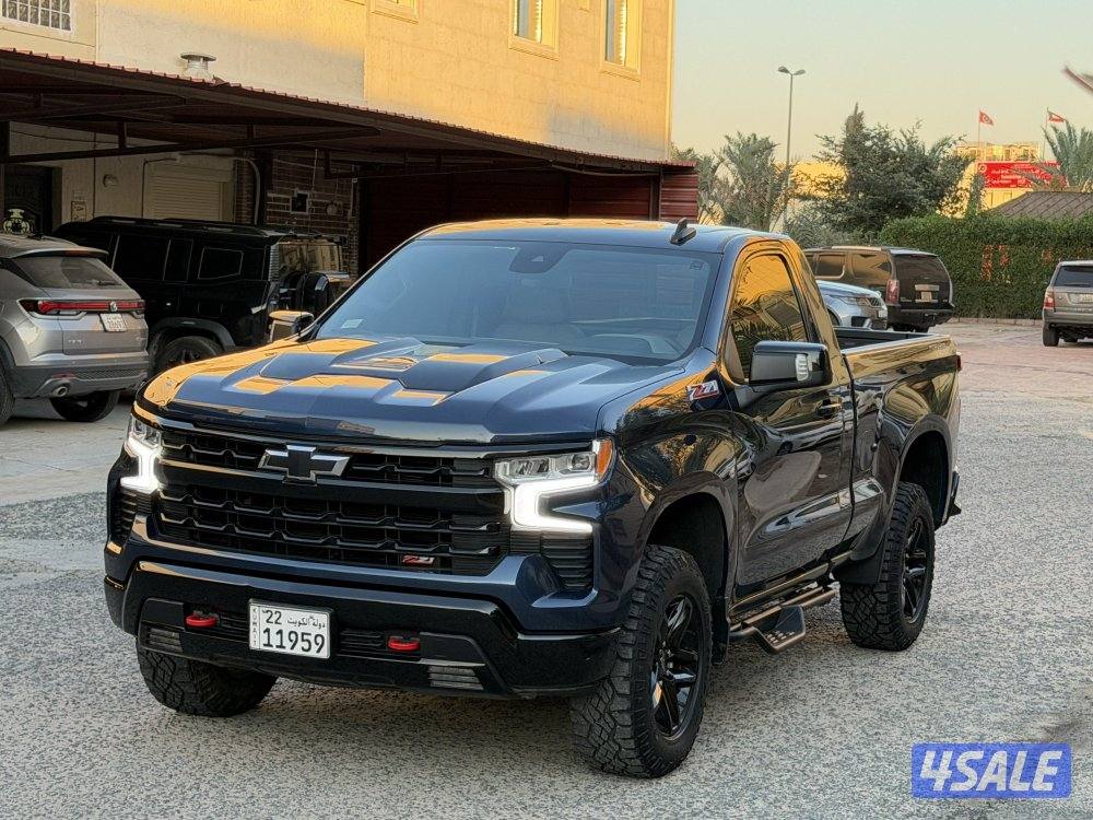 سلفرادو تريل بوس 20221