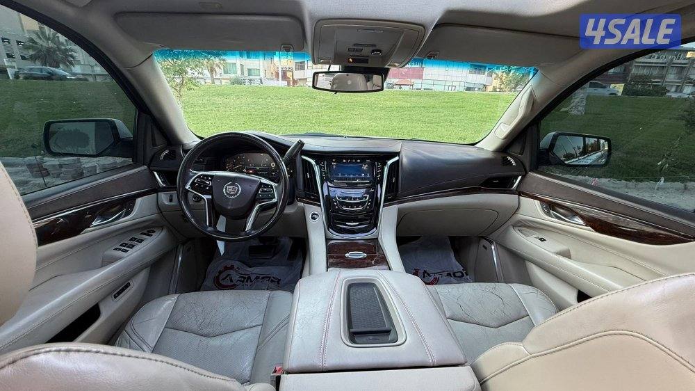 اسكاليد بريميوم موديل 2015 / بحاله ممتازه8