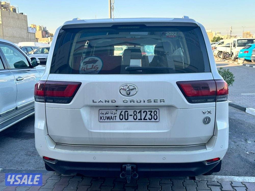 لاند كروز VX ٢٠٢٢ الساير عداد ٧٨ ألف شرط الفحص صبغ وكاله ماعدا قطعتين1