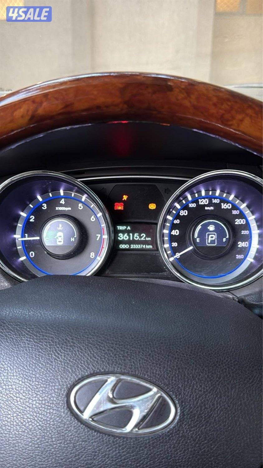 للبيع هيونداي سوناتا 20110