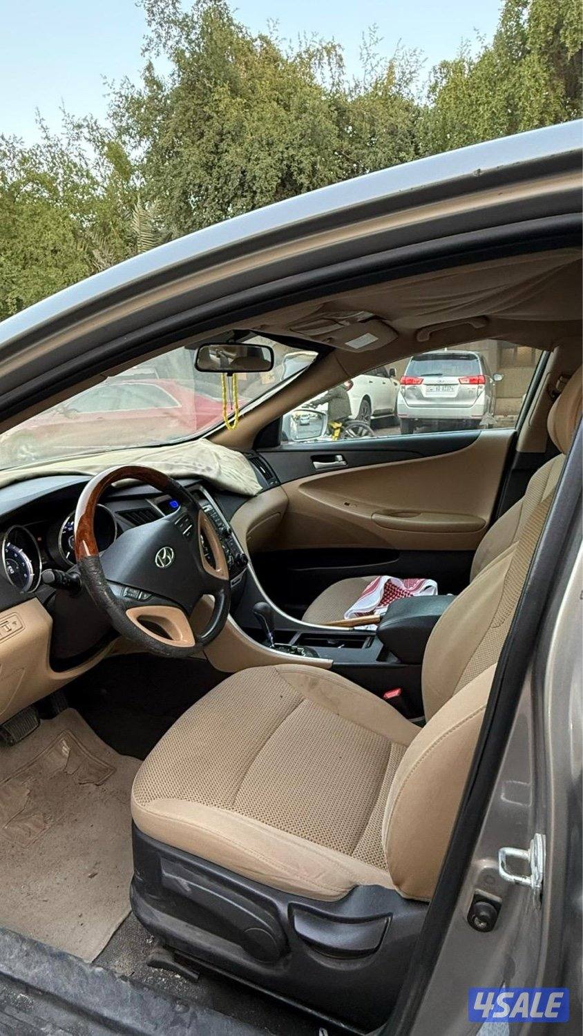 للبيع هيونداي سوناتا 20115