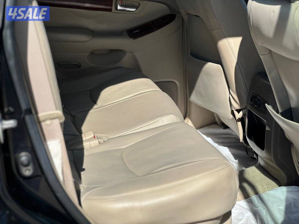 للبيع تويوتا برادو VX وارد الوكالة الساير4