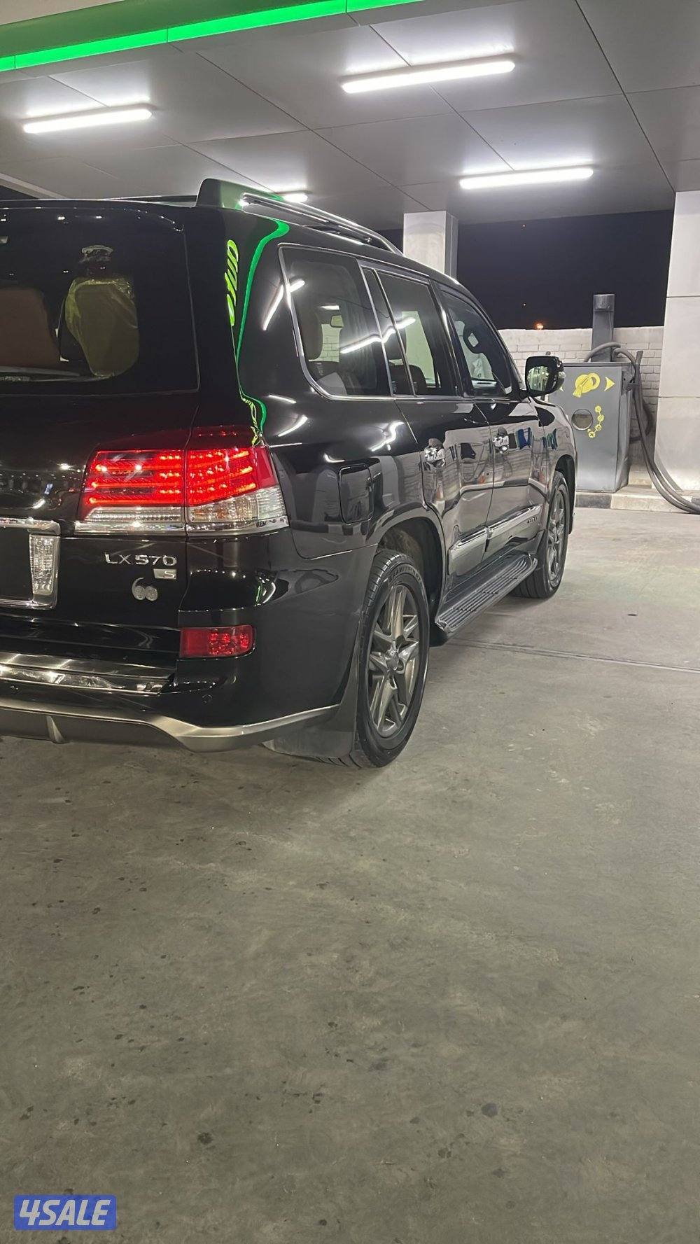 لكزس LX570 ٢٠١٤ الساير عداد ٣٤٠ ألف شرط الفحص صبغ وكاله كامل مواصفات1