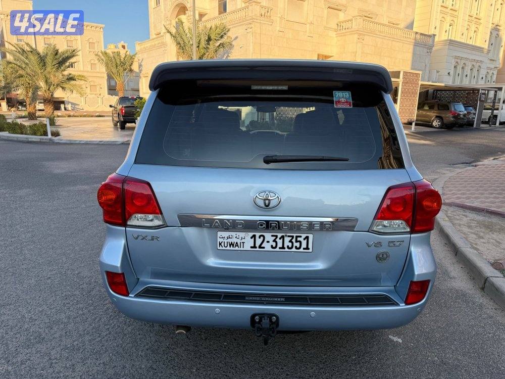 للبيع لاندكروزر 20133