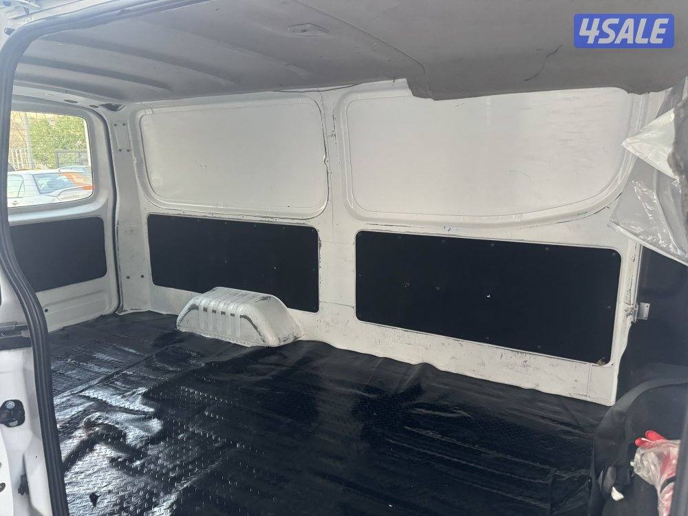 للبيع باص مقفل موديل 20244