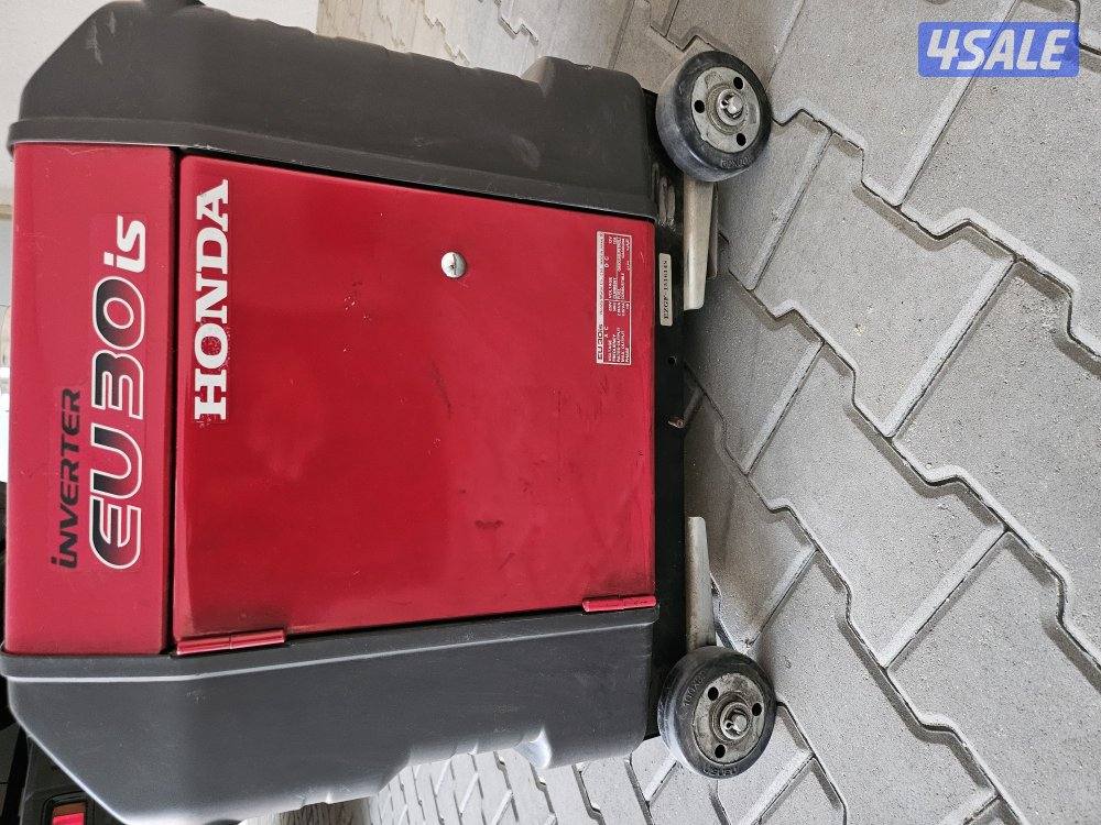 للبيع ماكينة كهرباء هوندا بحالة فوق الممتازة بحالة الوكالة0