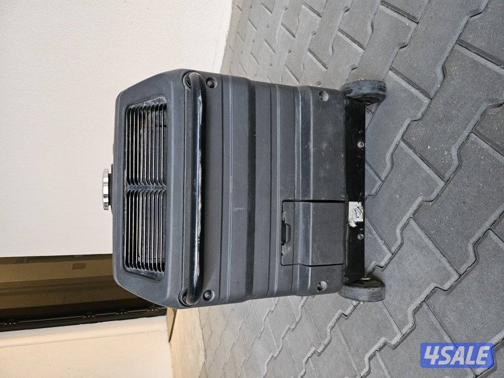 للبيع ماكينة كهرباء هوندا بحالة فوق الممتازة بحالة الوكالة1