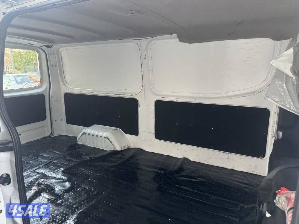 للبيع باص نيسان مقفل موديل 2024 بحالة الوكاله4